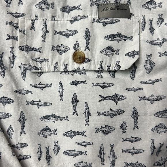 Eddie Bauer Fish Short Sleeve Button Down Shirt Size 2XL - Picture 9 of 9